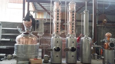 2500L distilling equipment